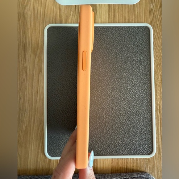 Apple Silicone MagSafe iPhone 15 Pro Max Case - Orange - Picture 3 of 5